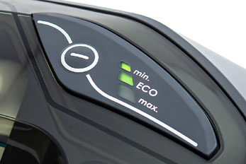 4 power levels and ECO mode. Easy level switching with TouchTronic electronic control