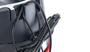THOMAS Prestige 20S Aquafilter, twisted mains cord is conveniently fixed to a special clip while parking