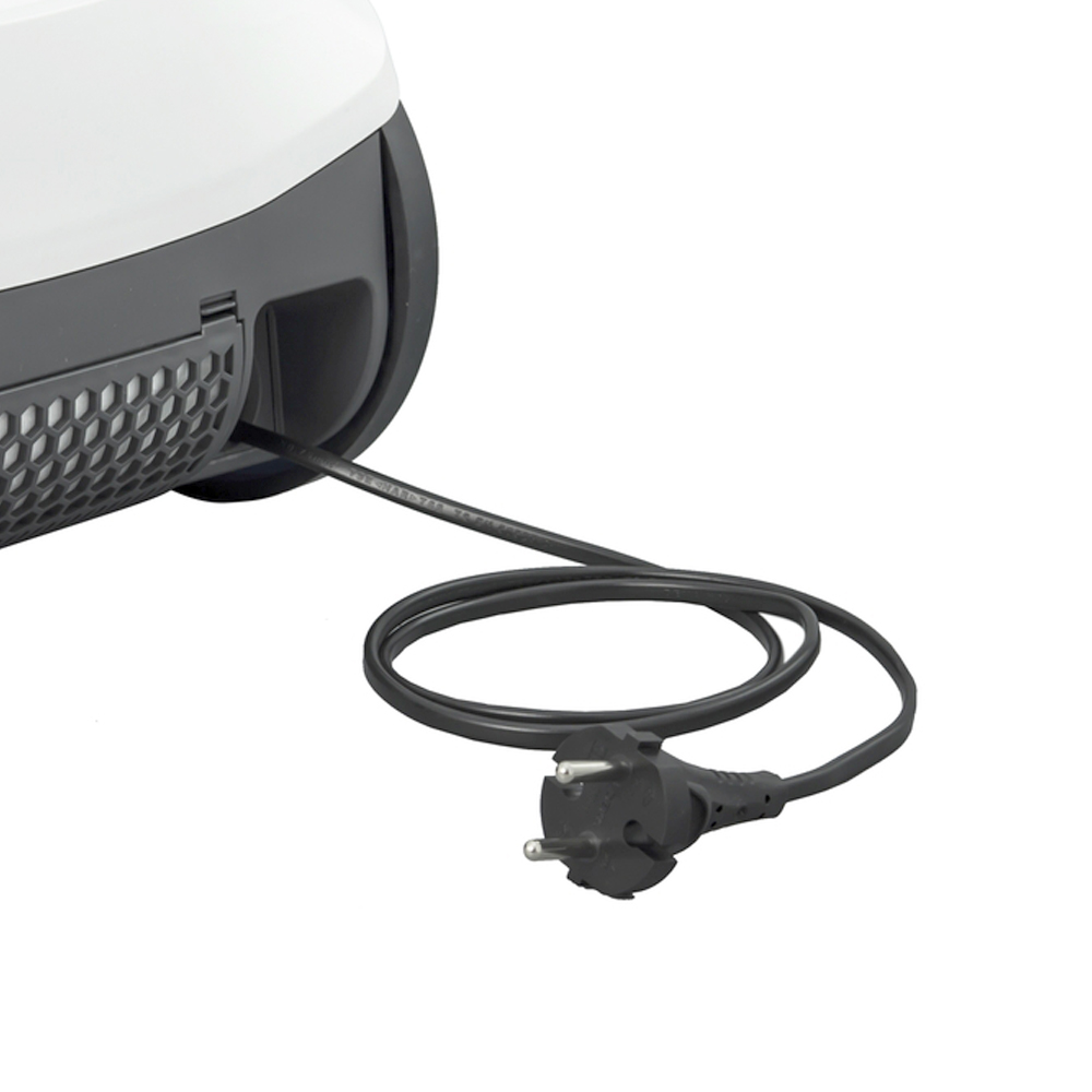 THOMAS DryBox + AquaBox Parkett, long power cord for large range and easy cleaning from a single socket