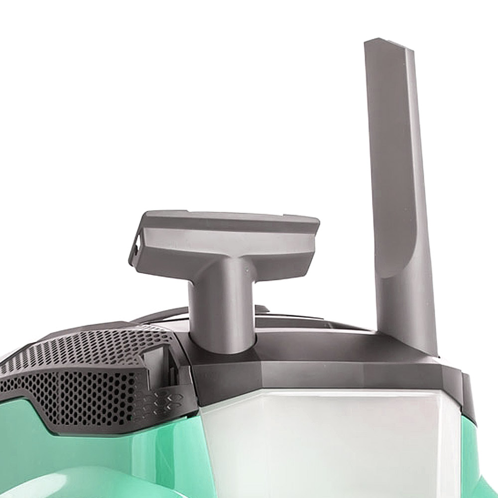 Multi Clean X10 Parquet, small nozzles are always at hand when cleaning thanks to convenient slots on the body of the vacuum 