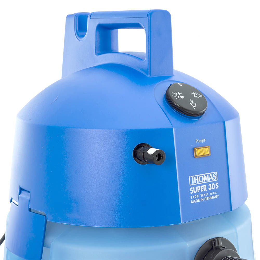 THOMAS Super 30S Aquafilter vacuum cleaner, comfortable control handle and pump connector on the top of the body