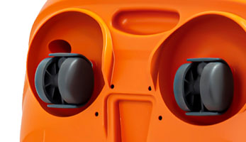THOMAS AQUATIC LYNX, front running rollers for easy movement and overcoming obstacles